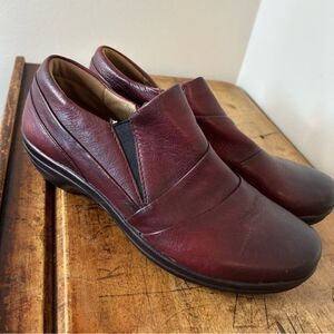 Comfortiva 8.5 Red Brown Leather Ankle Boots Shoes Classic Casual Business Fall